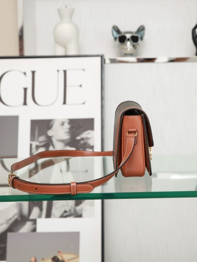 Ce1i*e triomphe bags